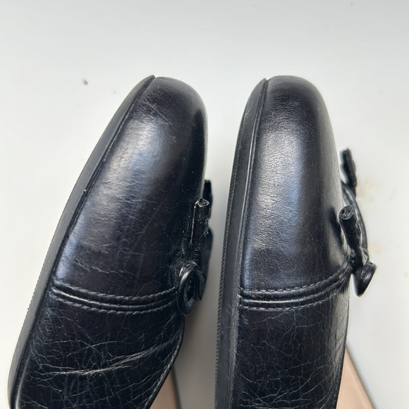 Prada black leather heels - Picture 8 of 12